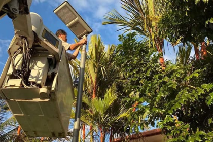 Self Cleaning Street Light Palm Oil Project: A Smart Solution for Modern Cities