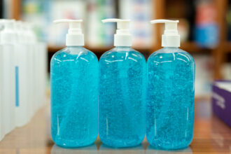 Cleanser Manufacturer: Process, Quality, Private Label, and Benefits